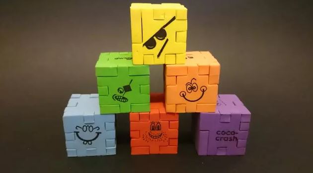 coco crash happy cube